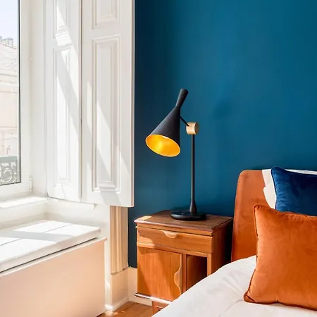 Joivy Exquisite With Patio In Graca Apartment Lisbon