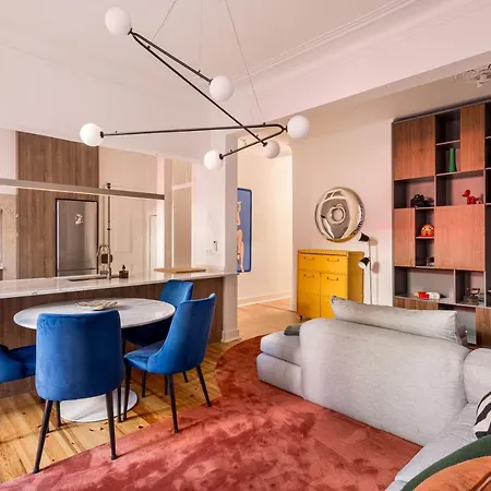 Joivy Exquisite With Patio In Graca * Lisbon